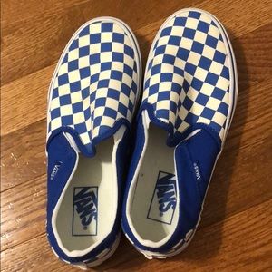 checkered vans